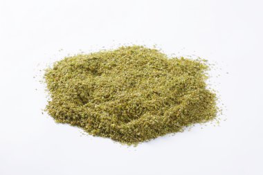 Kurutulmuş mercanköşk yaprakları