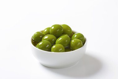 Green olives in oil