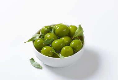 Green olives in oil