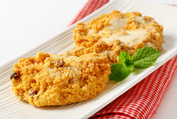 Ufalanan Mısır unu ve Badem Çerezler