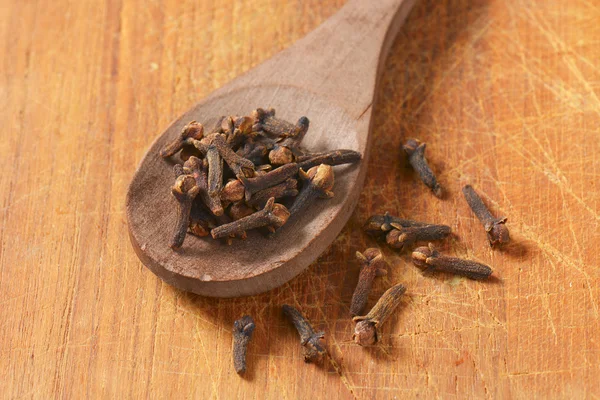 Dried cloves — Stock Photo, Image