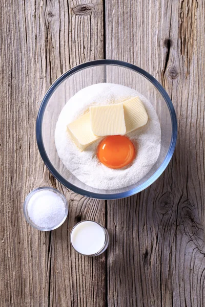 Ingredientes para preparar masa de pastelería —  Fotos de Stock