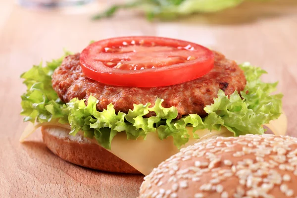 Cheeseburger — Stockfoto