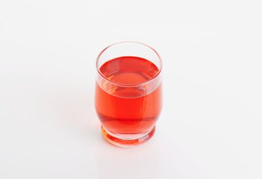 çilek suyu