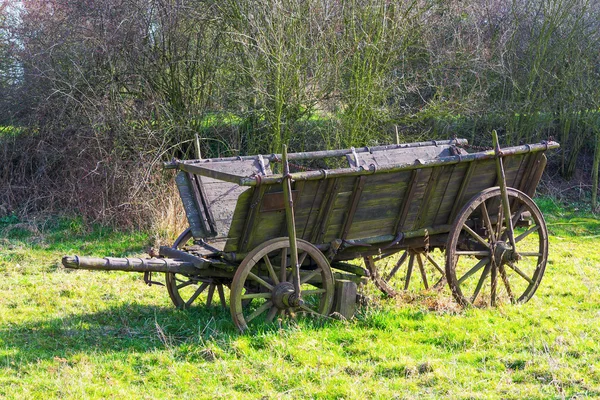 Gamla trä vagn — Stockfoto