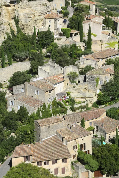 El pueblo de Gordes, Provenza, Francia — Foto de Stock