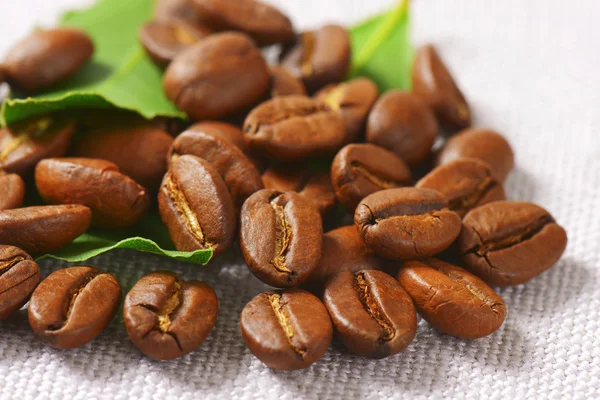 Roasted coffee beans — Stock Photo, Image