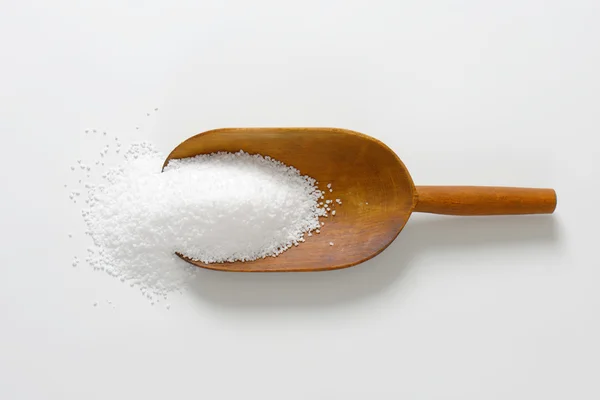 Грубая зернистая соль — стоковое фото