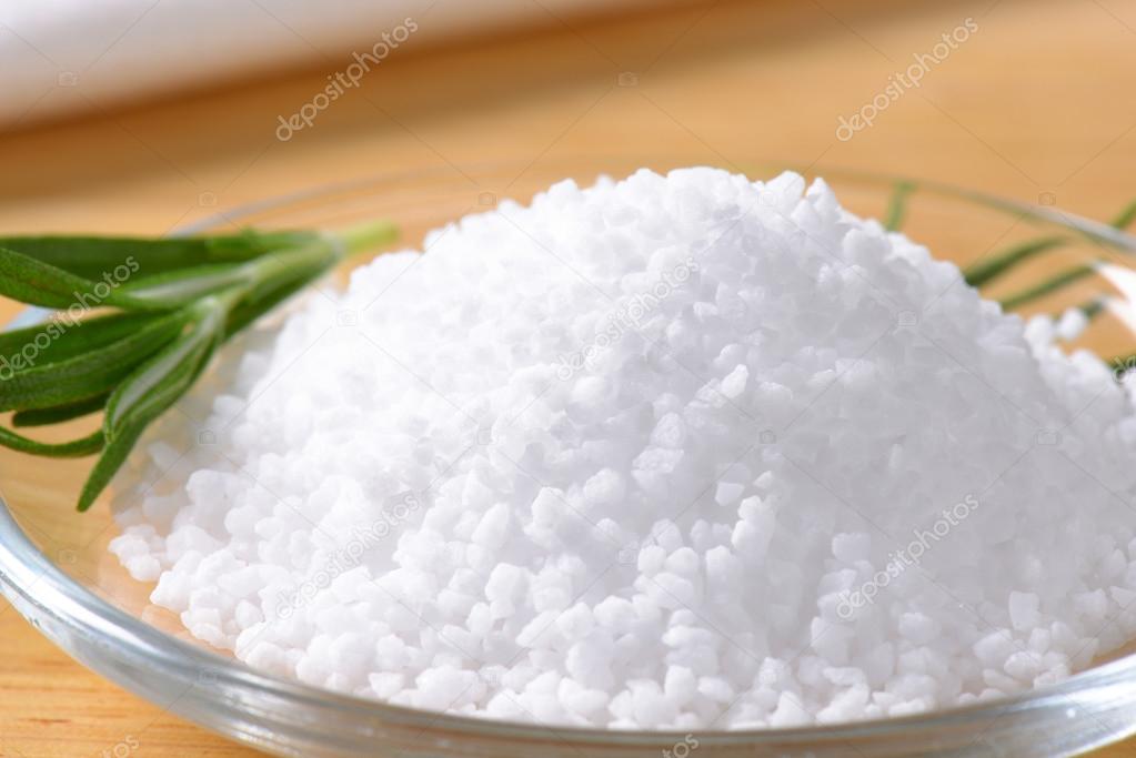 Edible mineral salt