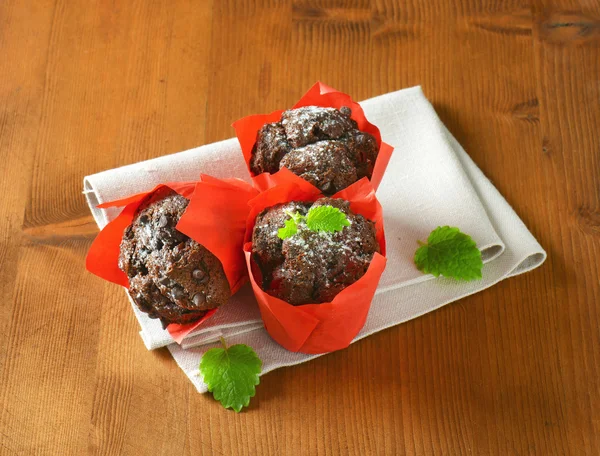 Dupla csokoládé cupcakes — Stock Fotó