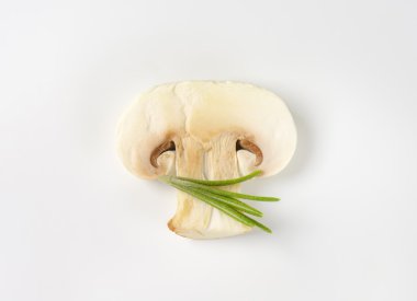 Dilim taze butonu mantar