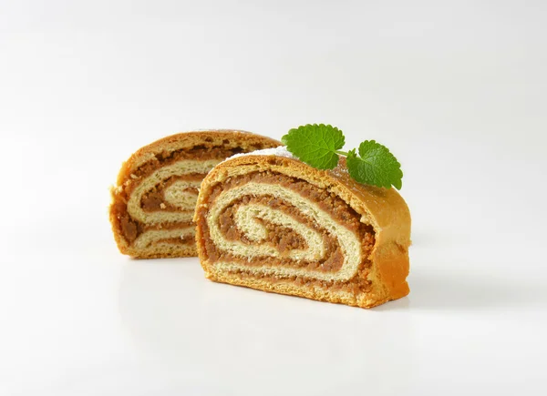 Walnut roll slices — Stock Photo, Image