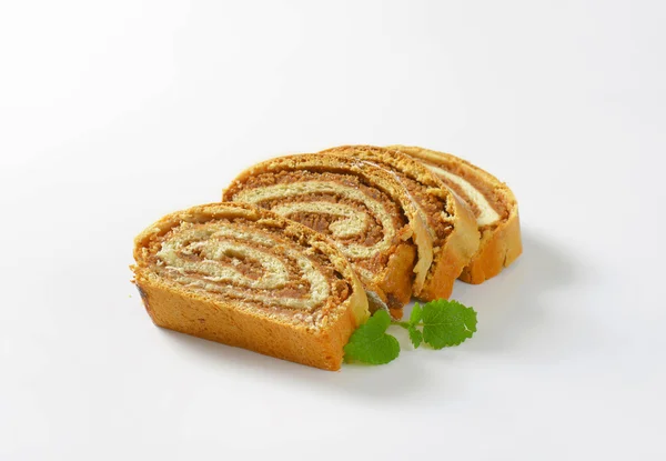 Walnussbrötchen — Stockfoto