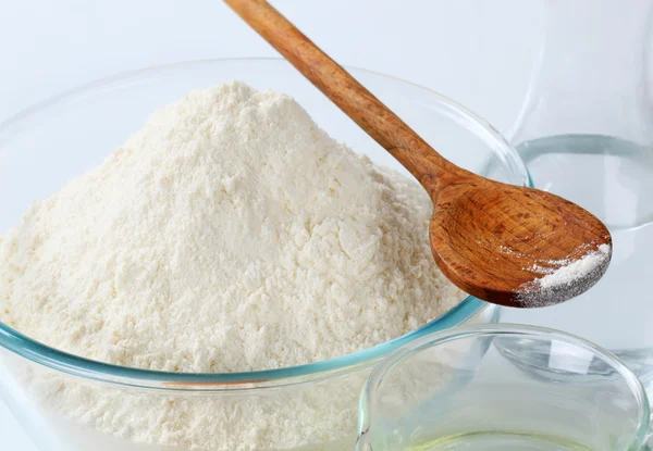 White flour — Stock Photo, Image