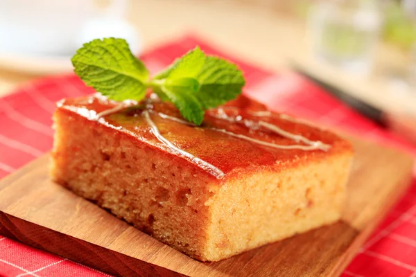 Bundt cake getrempeerd met suiker — Stockfoto