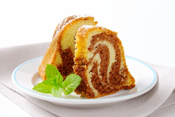 Slices of marble cake — Stock Photo, Image