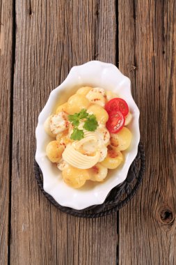 Paris patates mozzarella peyniri ile