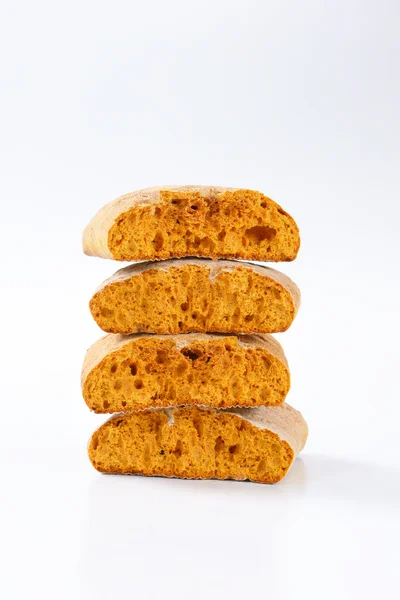 一半的姜饼饼干 — 图库照片