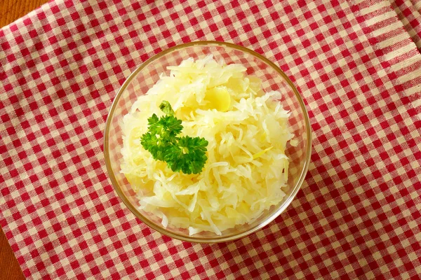 Schüssel Sauerkraut — Stockfoto