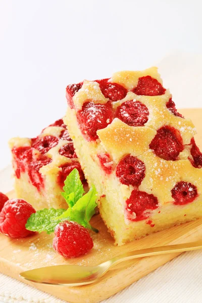 Raspberry cake slices — Stock Photo, Image