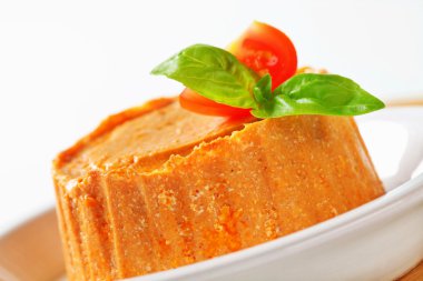 Kavrulmuş sebze nohut ezme