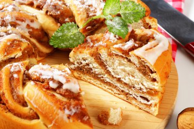 Paskalya ceviz çelenk