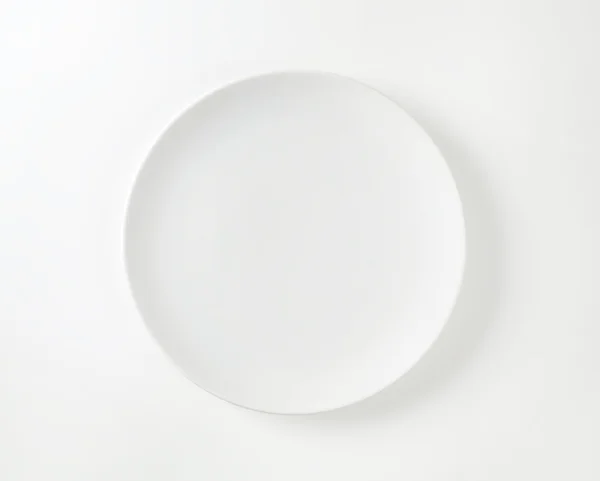 Blanco cupé plato de cena —  Fotos de Stock