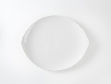 Oval coupe plaka çekti