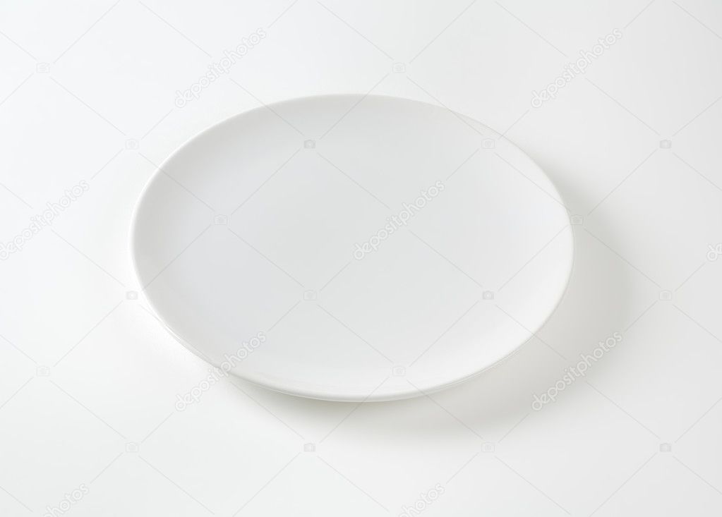 White coupe dinner plate