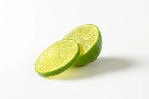 Verse limoen fruit plakjes — Stockfoto