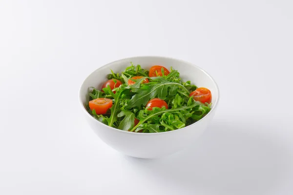 Ruccola och tomat sallad — Stockfoto