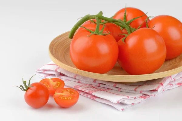 신선 한 토마토 다발들 — 스톡 사진