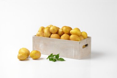 Bir kutu patates.