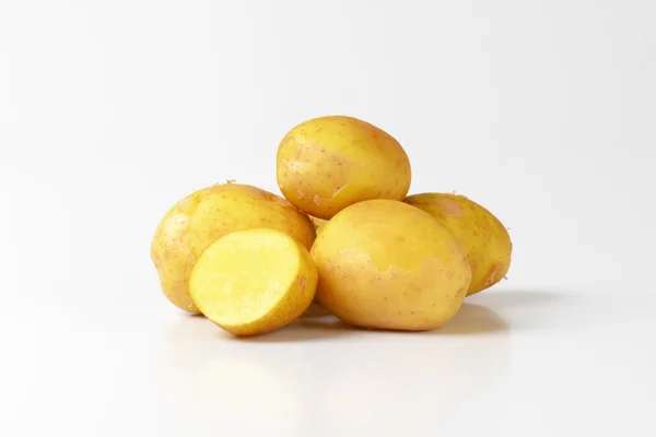 Patate crude non pelate — Foto Stock