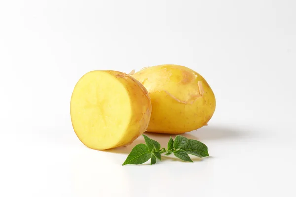 Patate crude non pelate — Foto Stock