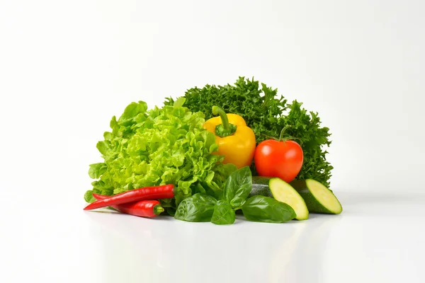 Varietà di verdure fresche — Foto Stock