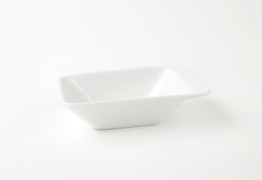 küçük beyaz çanak