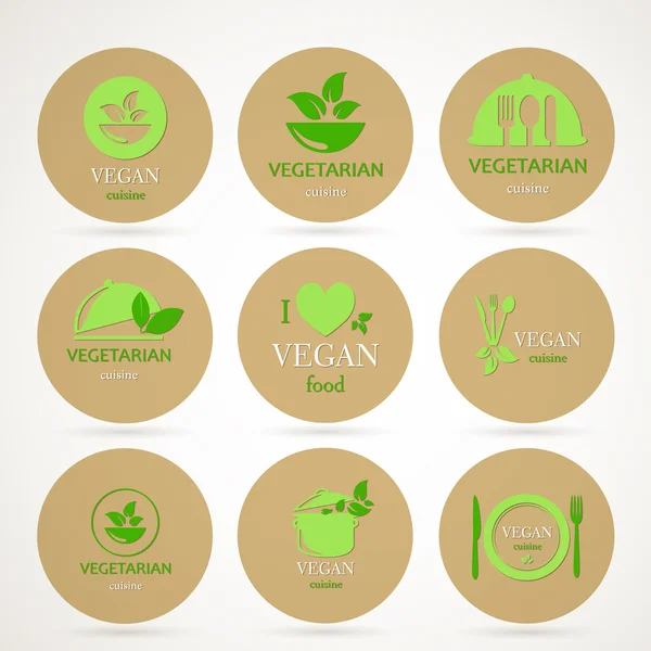 Emblèmes alimentaires vectoriels végétaliens et végétariens — Image vectorielle