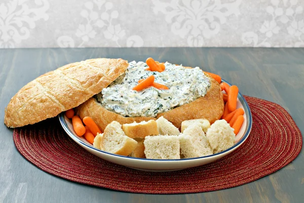 Spinach Dip in Round Loaf of Bread — Stok fotoğraf