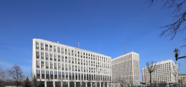 Moskova, Rusya - 10 Mart, 2016:Office binalar Zhitnaya Street, Moskova, Rusya'nın merkezi