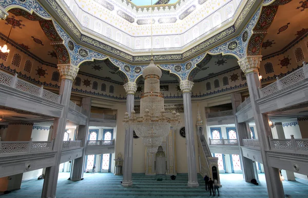 Mesquita da Catedral de Moscou (interior), Rússia - a principal mesquita de Moscou, novo marco — Fotografia de Stock