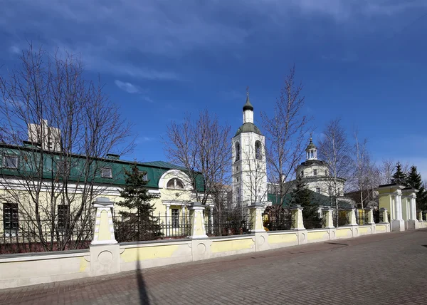 Εκκλησία του Μητροπολίτη (Ιερά Ιεράρχης) Φιλίππου στο προάστιο Meschanskoy. Μόσχα, Ρωσική Ομοσπονδία — Φωτογραφία Αρχείου