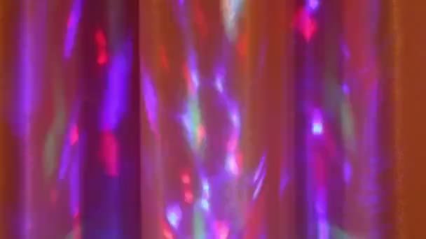 Fondo abstracto con luz de movimiento multicolor — Vídeo de stock