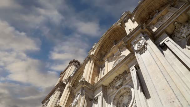 Granadská katedrála (katedrála vtělení) v gothic a španělský renesanční styl, Andalusie, Španělsko — Stock video