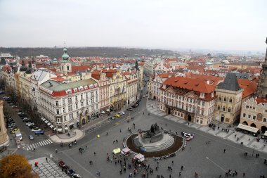 Prag çatı üstleri ve eski şehir Meydanı, Çek Cumhuriyeti