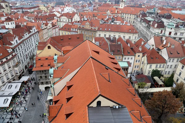 Varfuri acoperis Praga (cartierul Old Town), Republica Cehă — Fotografie, imagine de stoc