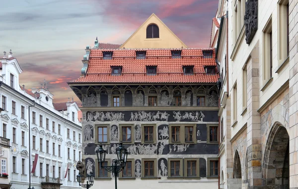 Παλιά πόλη σπίτια στην Πράγα, Δημοκρατία της Τσεχίας — Φωτογραφία Αρχείου