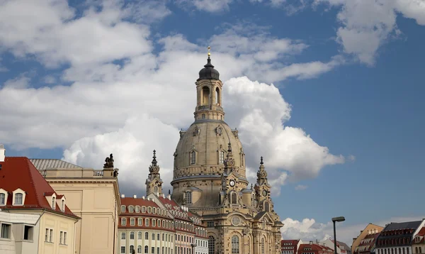 Drážďanské Frauenkirche (doslova kostel Panny Marie) je evangelický kostel v Drážďanech, Německo — Stock fotografie