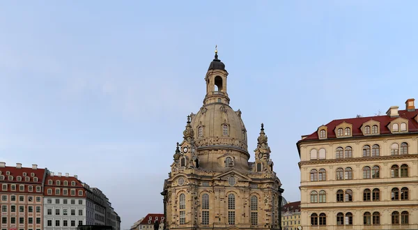 Dresden Frauenkirche (Almanca: Dresden Frauenkirche), Almanya 'nın Dresden şehrinde bulunan Lüteriyen kilisesi. — Stok fotoğraf