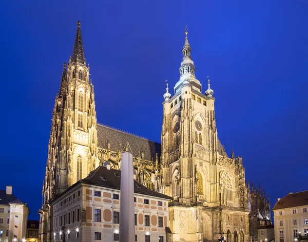 捷克共和国布拉格城堡圣维特斯主教座堂(罗马天主教主教座堂) — 图库照片
